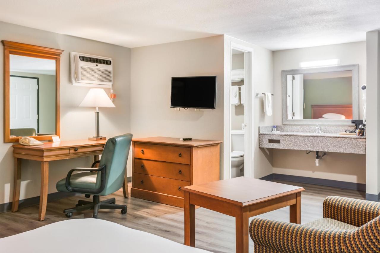 Americas Best Value Inn - Lebanon Exterior photo