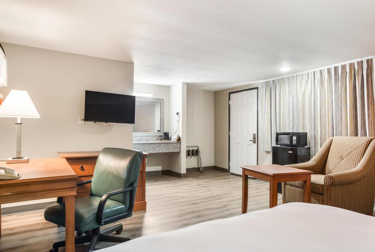 Americas Best Value Inn - Lebanon Exterior photo
